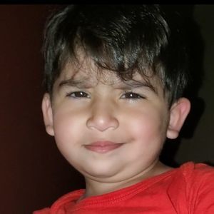 Meet your Posher, Faiza